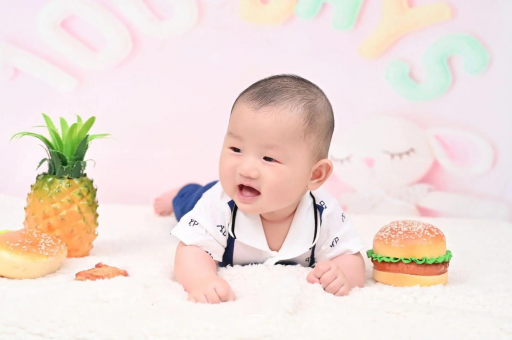 代怀包生男孩机构宝宝三个月多高